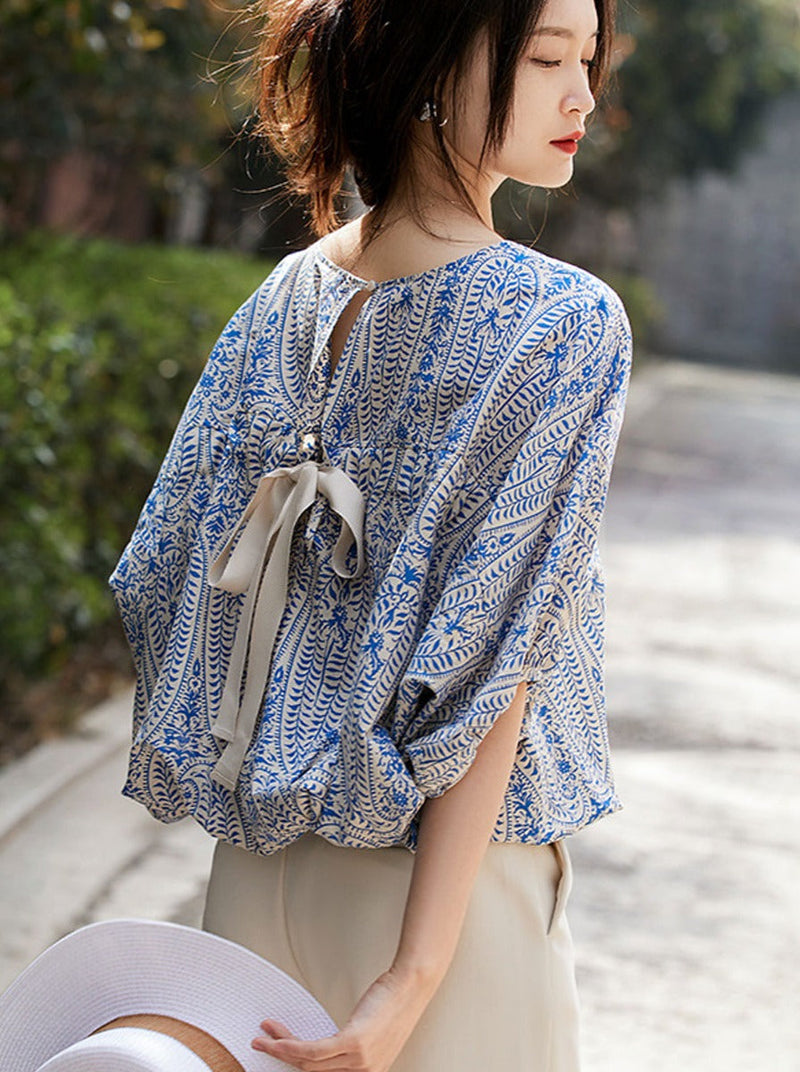 Beautifully Finished Blouse in a Timeless Design