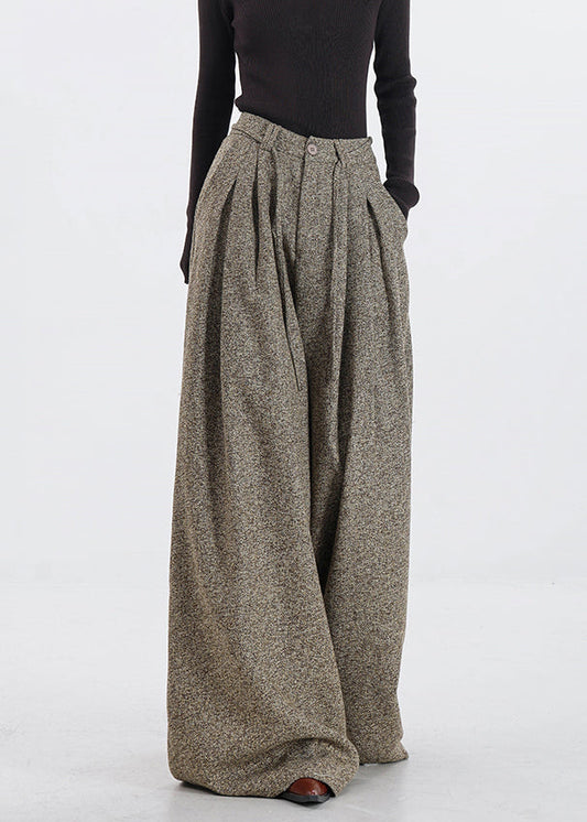 Gracefully Styled Pants for Any Occasion