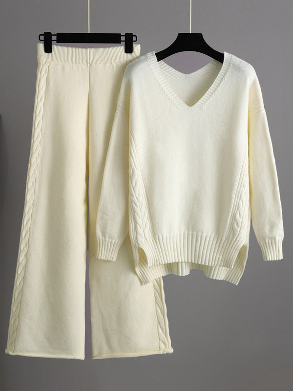 Elegantly Styled Sweater for Everyday Wear