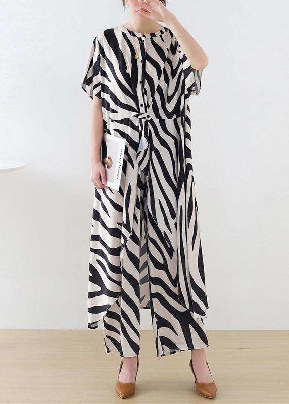 Well Tailored Pants with a Graceful Silhouette