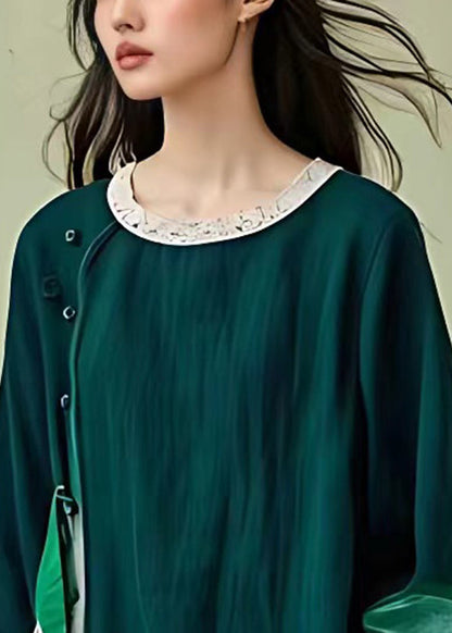 Classic Vintage Top with a Flattering Fit