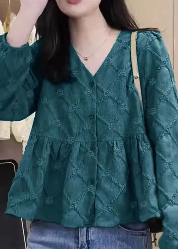 Sophisticated Shirt with a Clean Classic Look