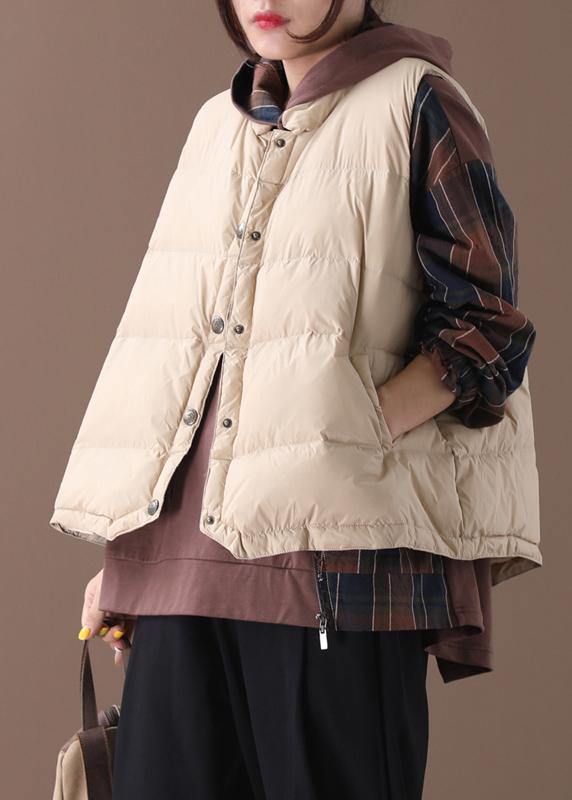Gracefully Styled Jacket for Any Occasion