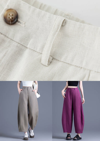 Effortlessly Elegant Pants with a Timeless Design