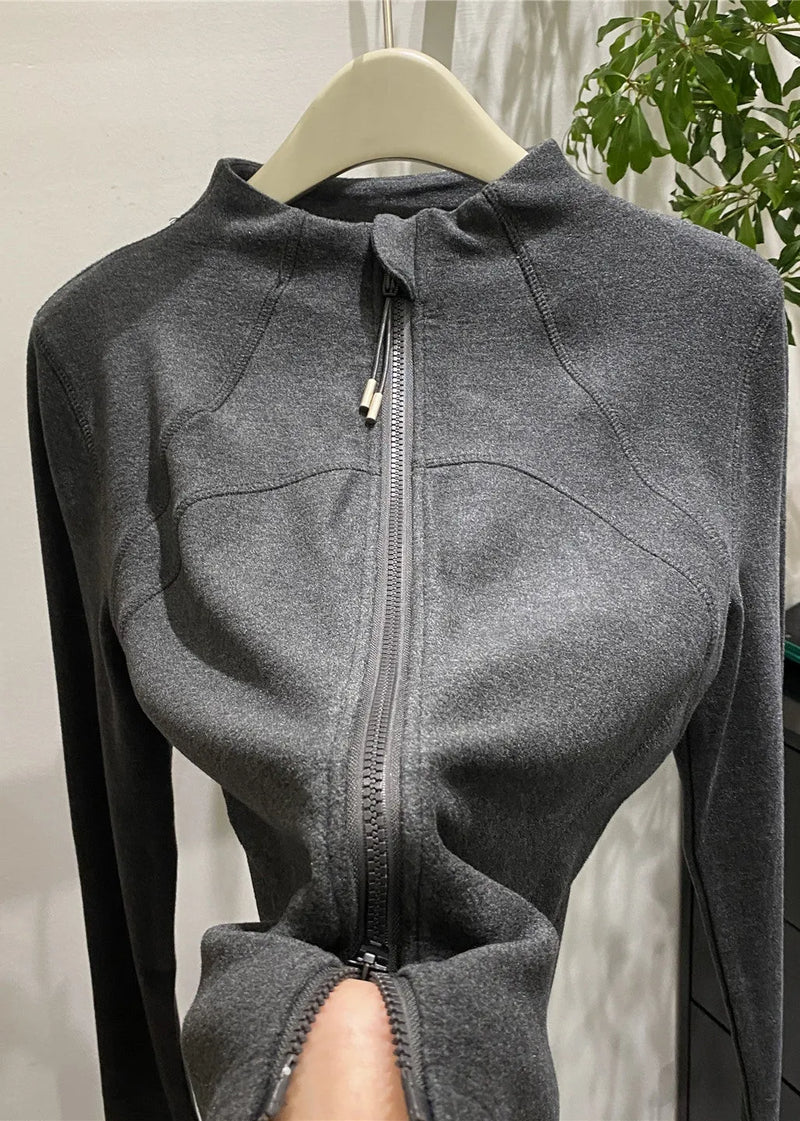 Gracefully Styled Jacket for Any Occasion