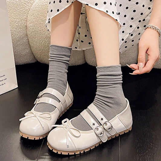 Graceful Orthopedic Sandals for Modern Look