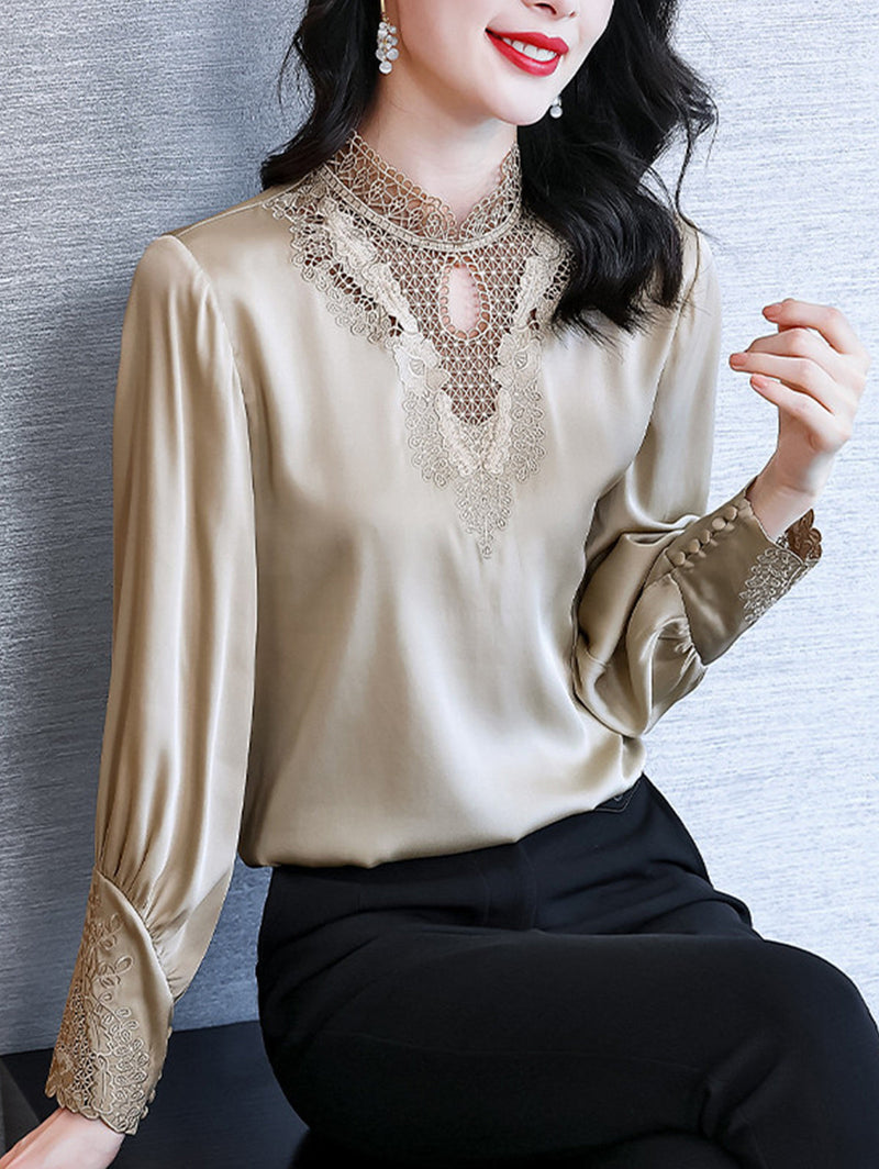 Elegantly Styled Blouse for Everyday Wear