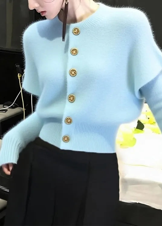 Beautifully Crafted Sweater in a Classic Style