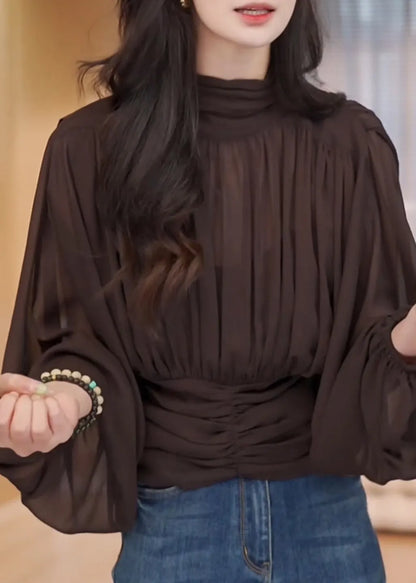 Effortlessly Elegant Shirt with a Timeless Design