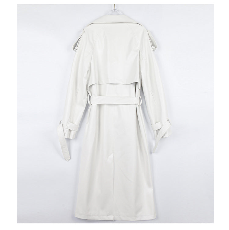 Classic Vintage Coat with a Flattering Fit
