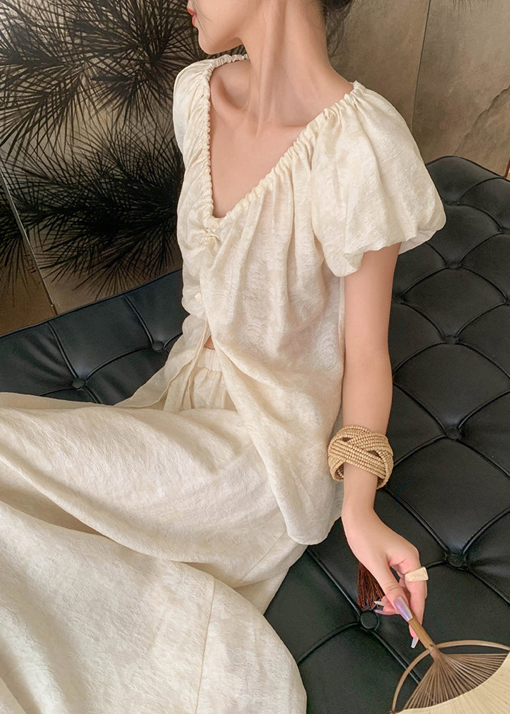 Beautifully Crafted Shirt in a Classic Style