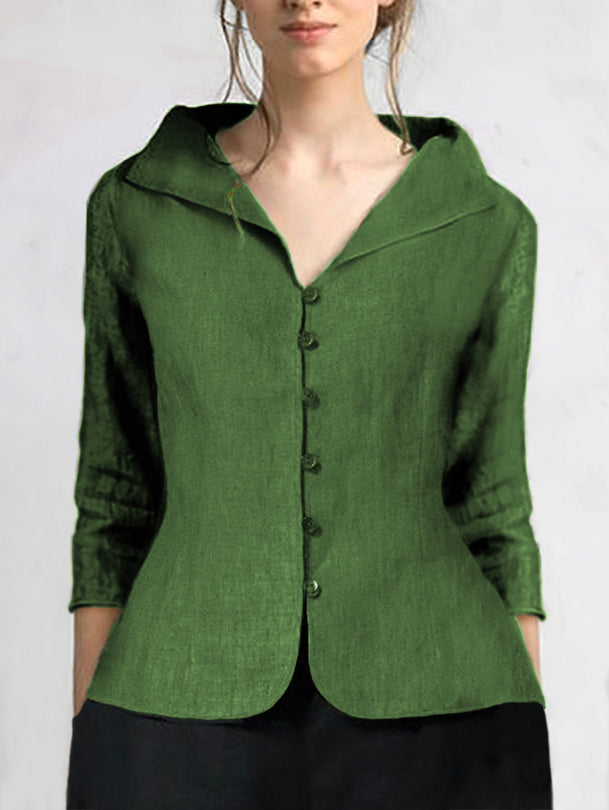 Well Tailored Coat with a Graceful Silhouette