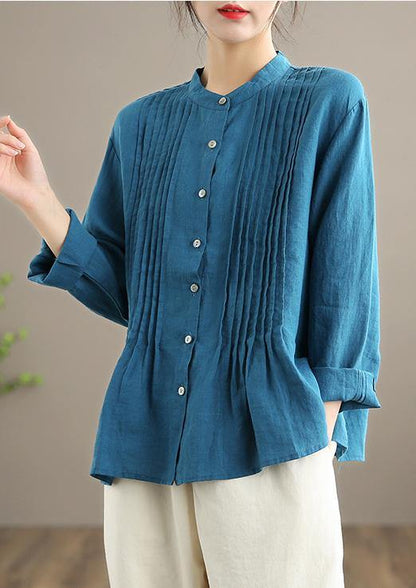 Well Tailored Blouse with a Graceful Silhouette