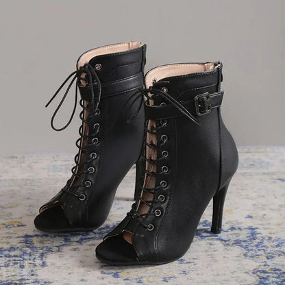 Beautifully Crafted Orthopedic Shoes