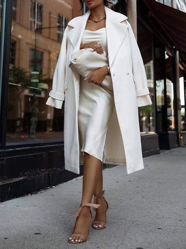 Effortlessly Elegant Coat with a Timeless Design