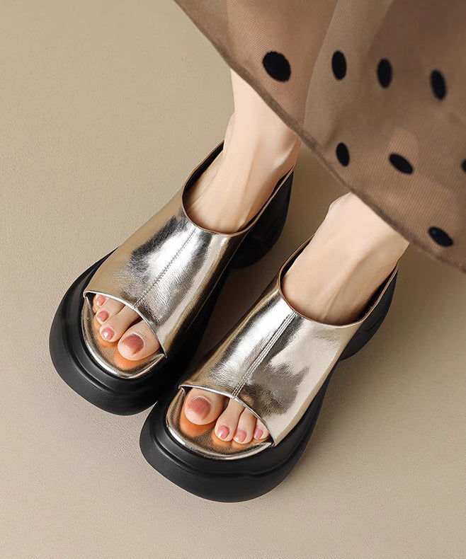 Chic Orthopedic Sandals with Unique Design