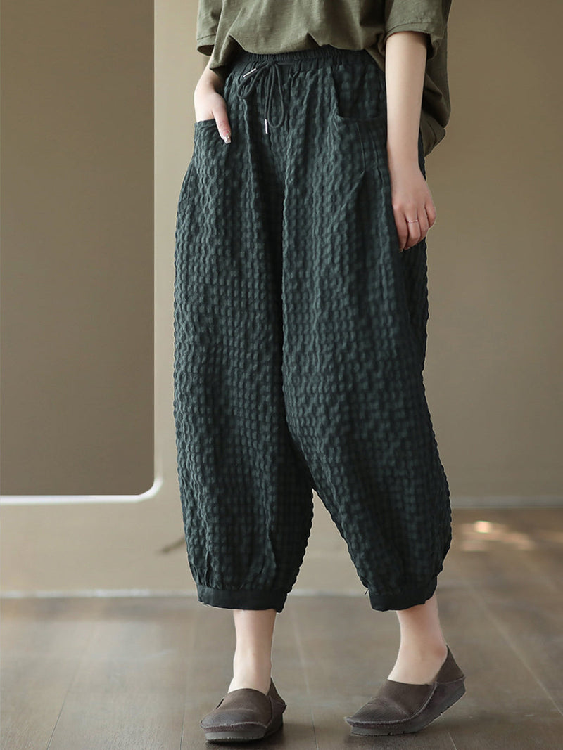 Classic Vintage Pants with a Flattering Fit