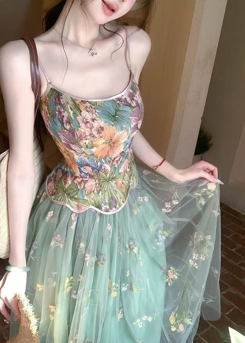 Well Tailored Garment with a Graceful Silhouette