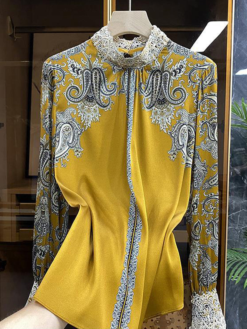 Beautifully Finished Blouse in a Timeless Design