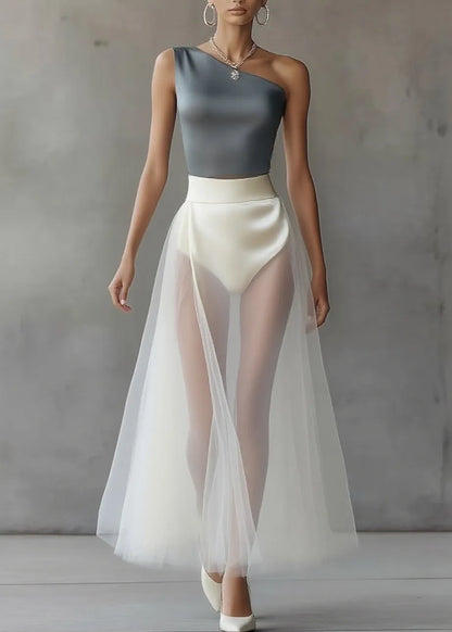 Polished Top with an Effortless Classic Look