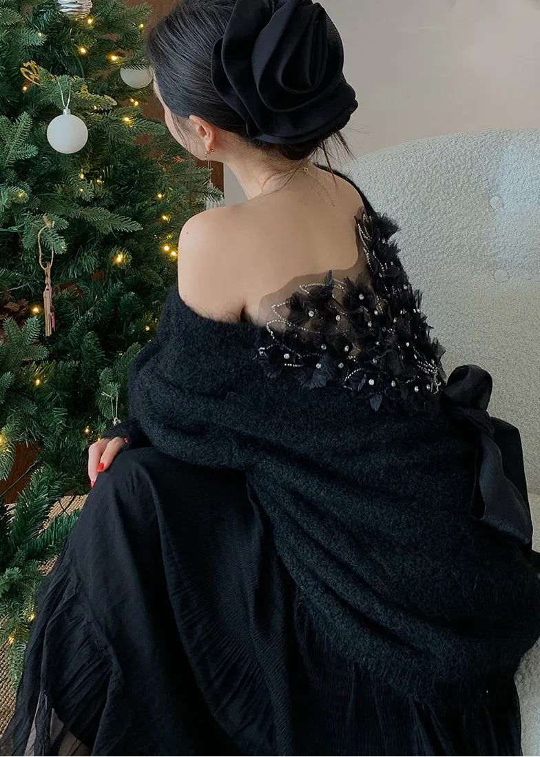 Classic Vintage Sweater with a Flattering Fit