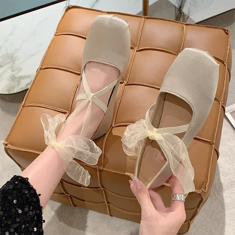 Graceful Orthopedic Flats for Modern Look