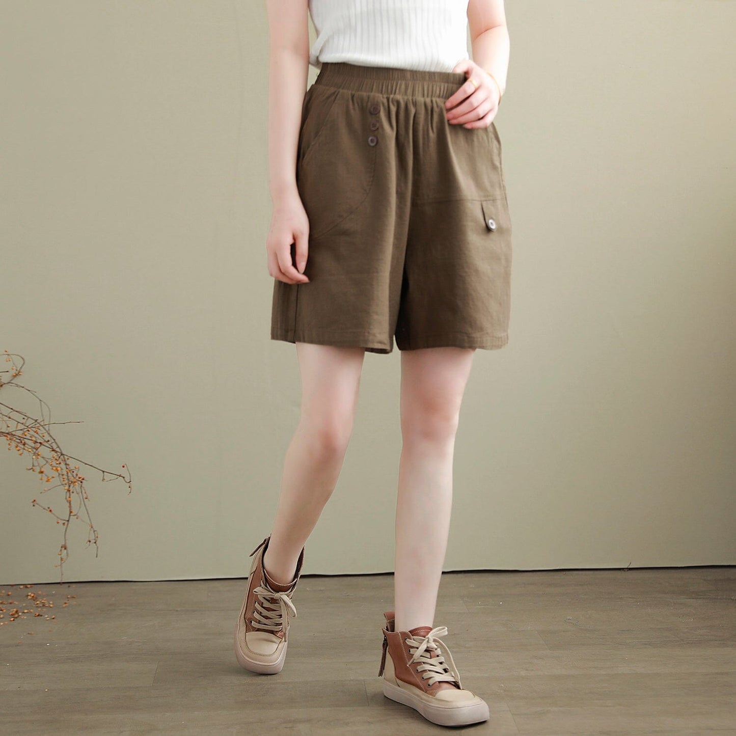 Sophisticated Garment with a Clean Classic Look