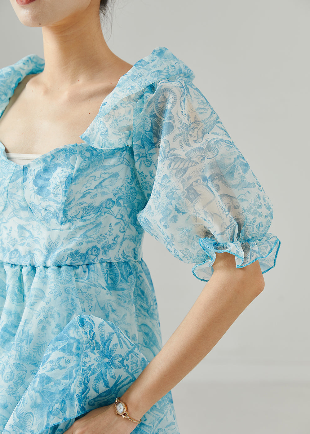 Classic Vintage & Enduringly Stylish Dress