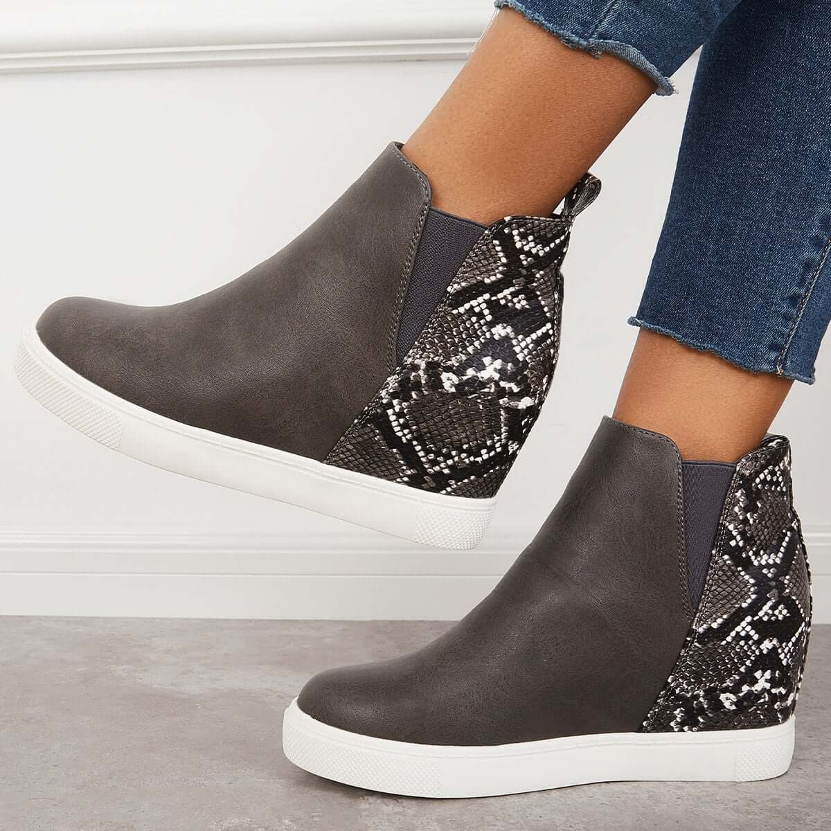 Graceful Orthopedic Sneakers for Modern Look