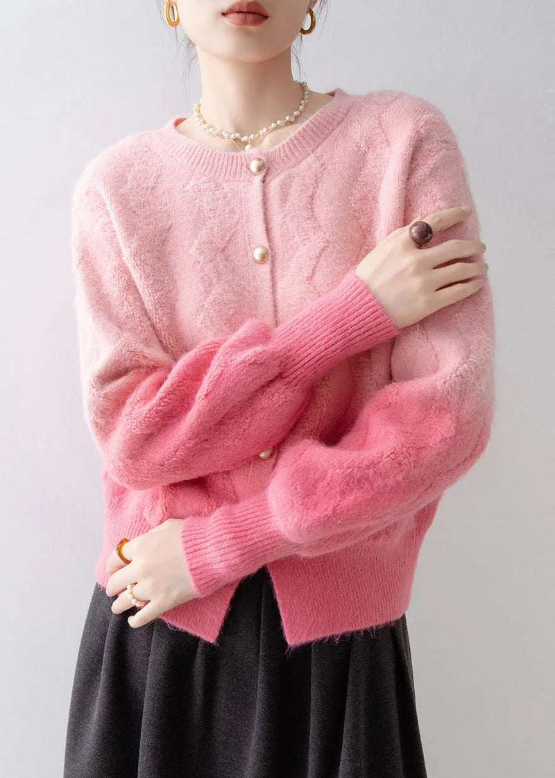 Classic Vintage Cardigan with a Flattering Fit