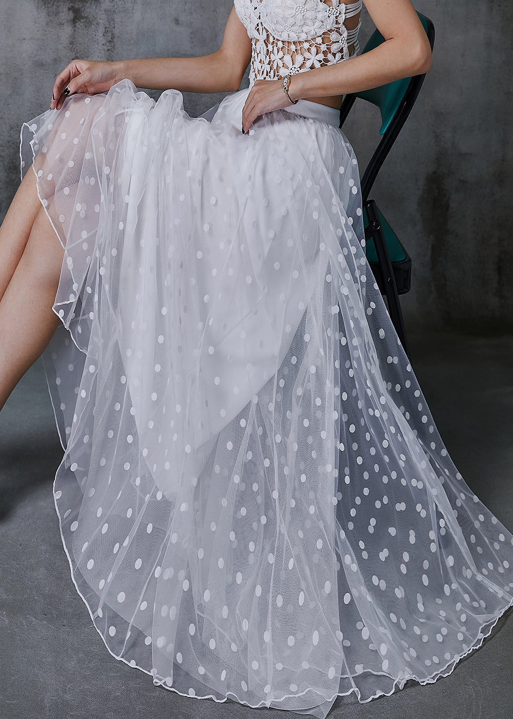 Effortlessly Elegant Garment with a Timeless Design